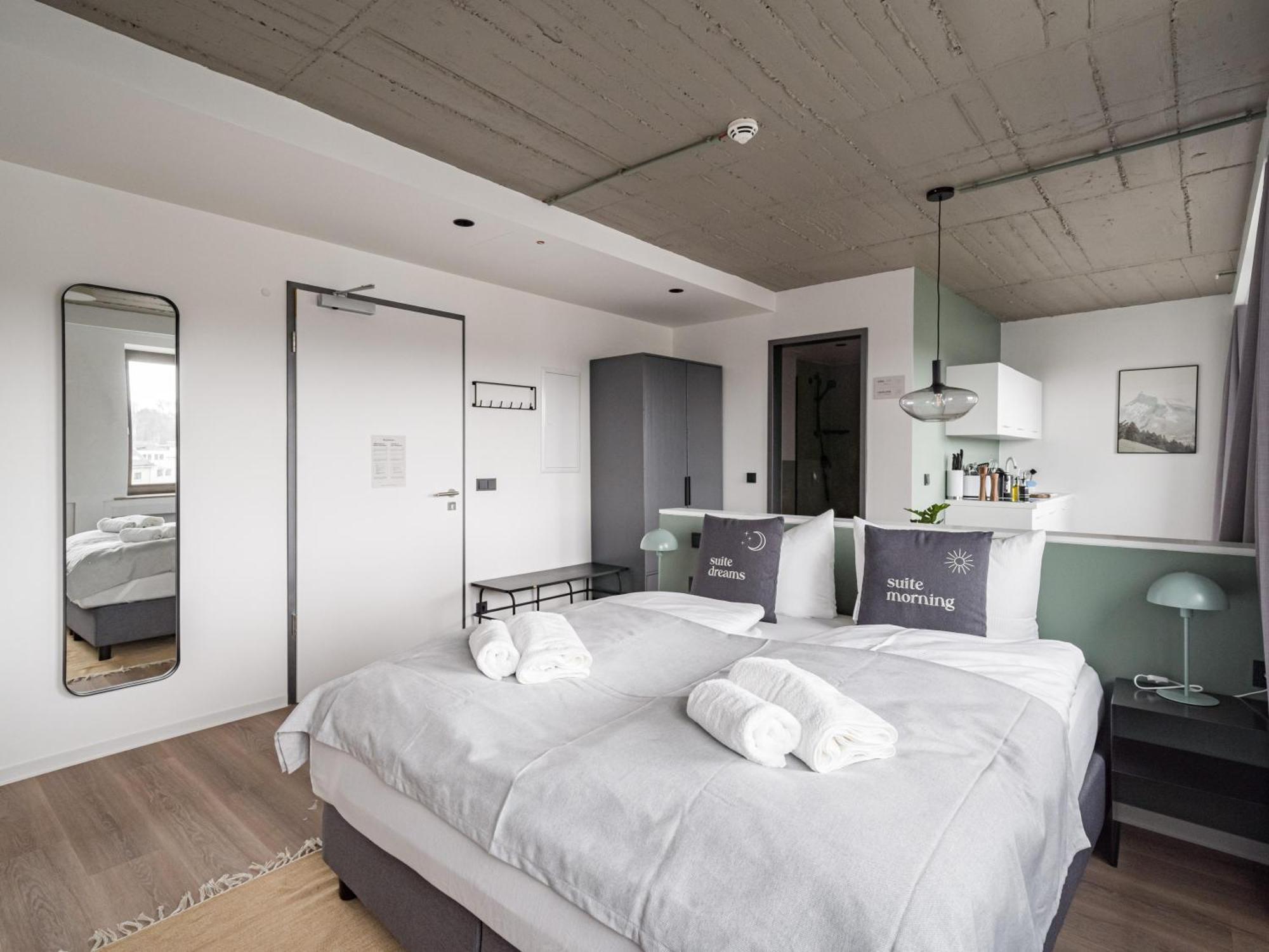 Limehome Saarbruecken Berliner Promenade 객실 사진